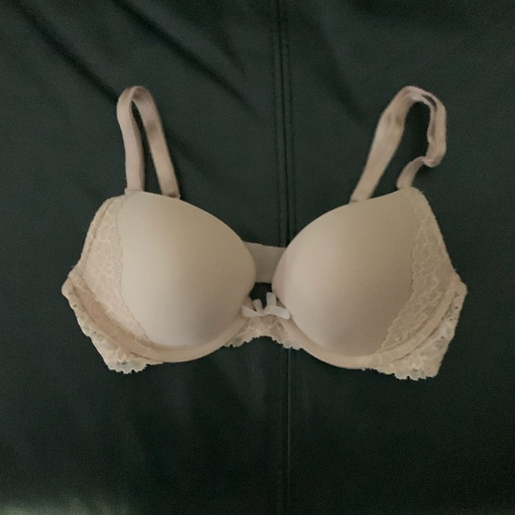 Victoria's Secret Other - Victoria’s Secret Dream Angels Push Up Bra 32B NWOT